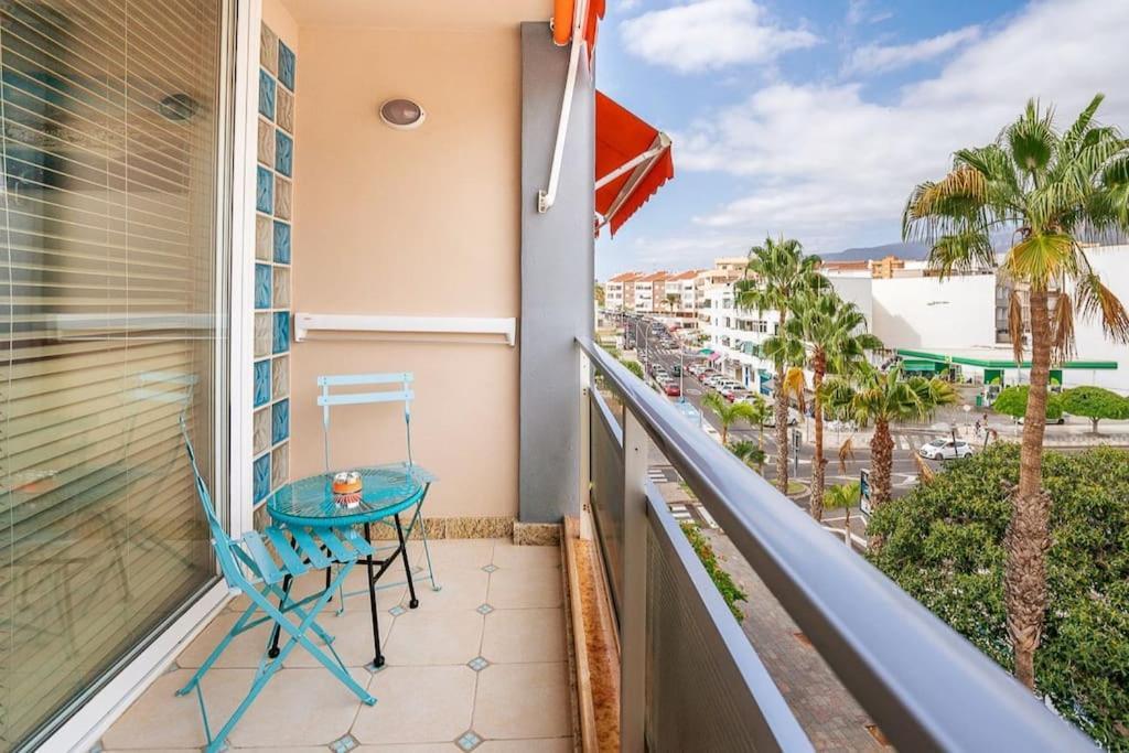 Elegante Apartamento En Los Cristianos Arona Bagian luar foto